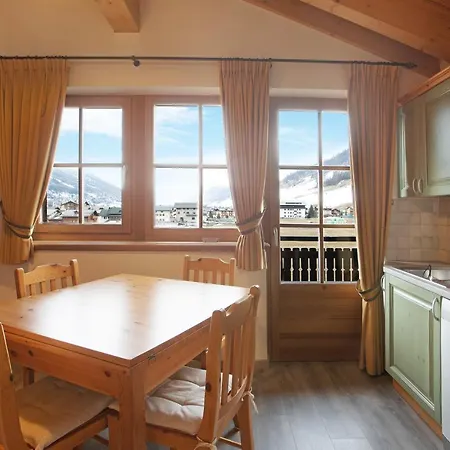 La Marinella Rododendro Apartment *